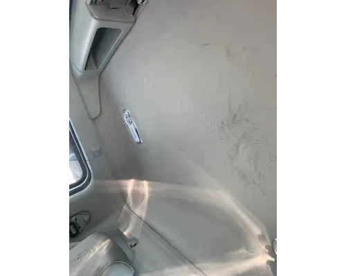 KENWORTH T680 Cab Mount