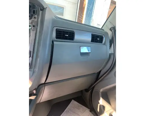 KENWORTH T680 Cab Mount