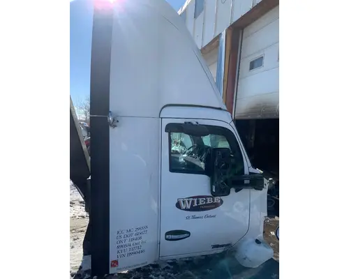 KENWORTH T680 Cab Mount