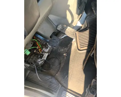 KENWORTH T680 Cab Mount