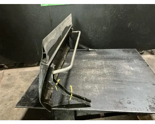 KENWORTH T680 CabSleeper Fairing