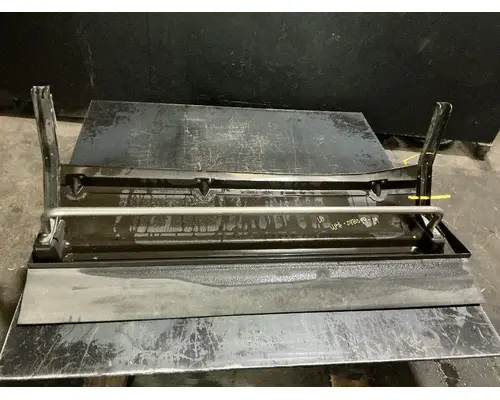 KENWORTH T680 CabSleeper Fairing