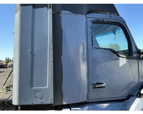 KENWORTH T680 Cab/Sleeper Fairing