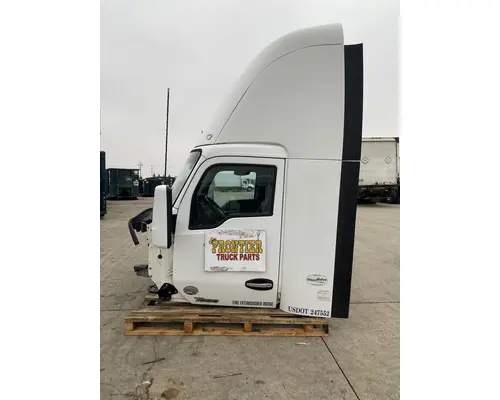KENWORTH T680 Cab