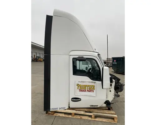 KENWORTH T680 Cab
