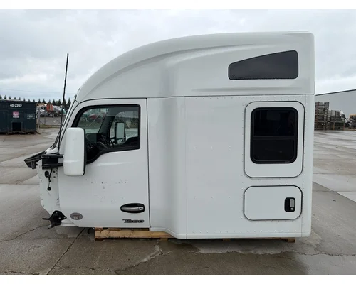 KENWORTH T680 Cab