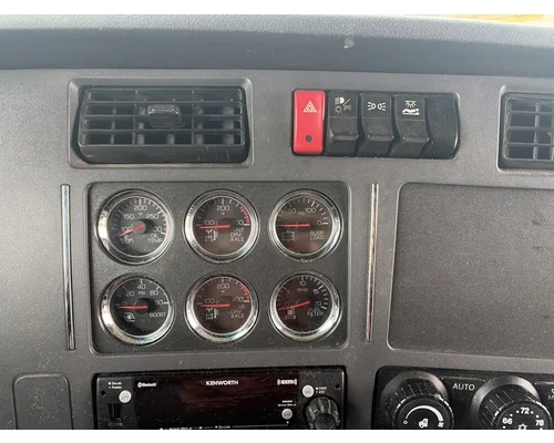 KENWORTH T680 Cab
