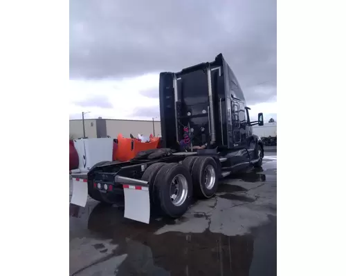 KENWORTH T680 Cab