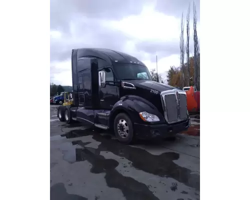 KENWORTH T680 Cab