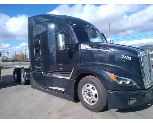 KENWORTH T680 Cab