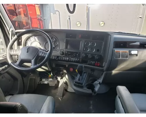 KENWORTH T680 Cab