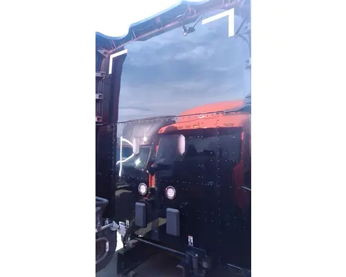 KENWORTH T680 Cab