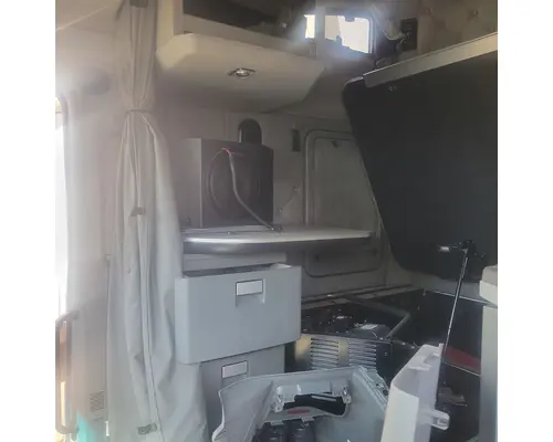 KENWORTH T680 Cab