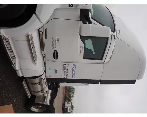 KENWORTH T680 Cab