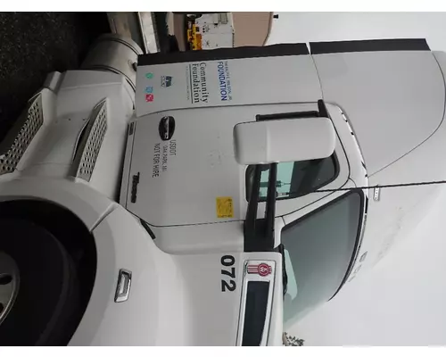 KENWORTH T680 Cab