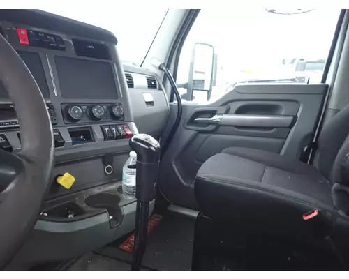 KENWORTH T680 Cab