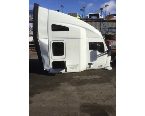 KENWORTH T680 Cab
