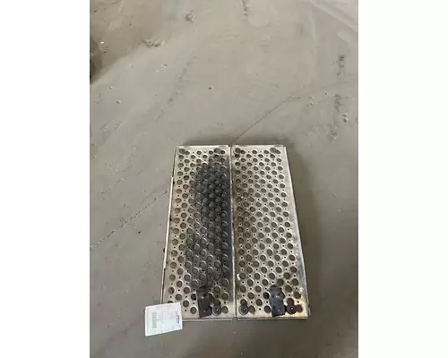 KENWORTH T680 Catwalk