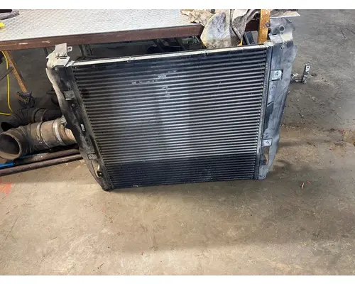 KENWORTH T680 Charge Air Cooler (ATAAC)