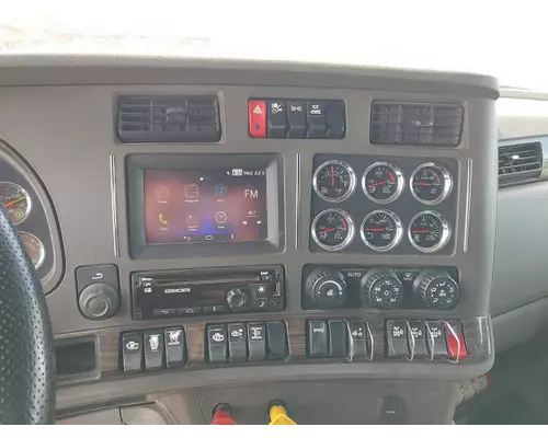 KENWORTH T680 Complete Vehicle