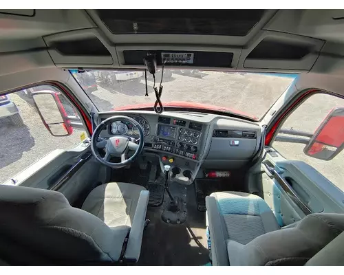 KENWORTH T680 Complete Vehicle
