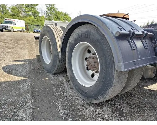 KENWORTH T680 Complete Vehicle