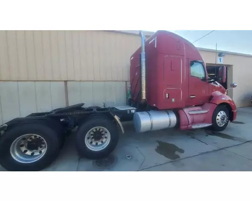 KENWORTH T680 Complete Vehicle