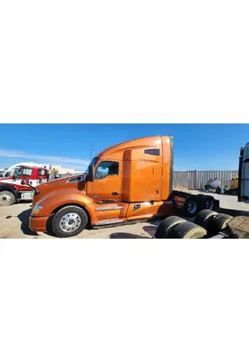 KENWORTH T680 Complete Vehicle