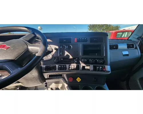 KENWORTH T680 Complete Vehicle
