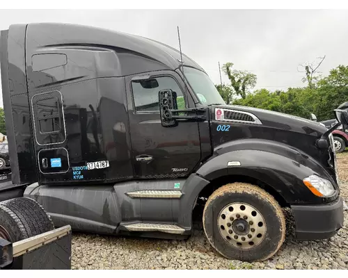 KENWORTH T680 Complete Vehicle