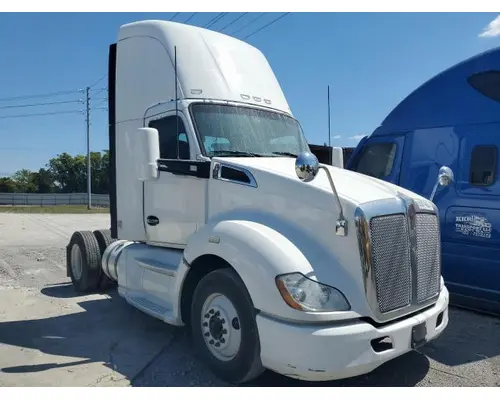KENWORTH T680 Complete Vehicle