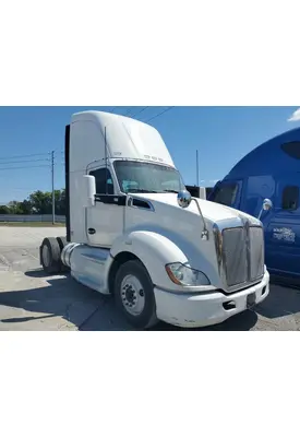 KENWORTH T680 Complete Vehicle