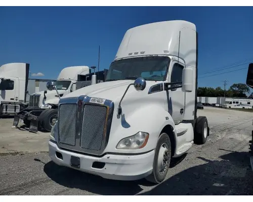 KENWORTH T680 Complete Vehicle
