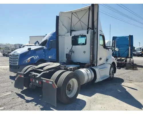 KENWORTH T680 Complete Vehicle