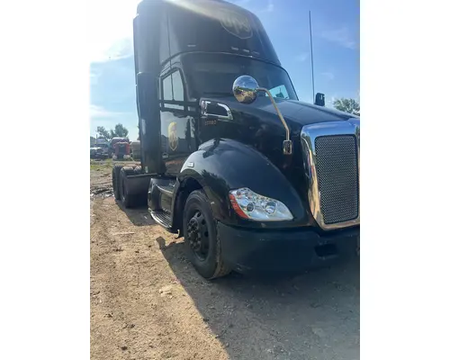 KENWORTH T680 Complete Vehicle
