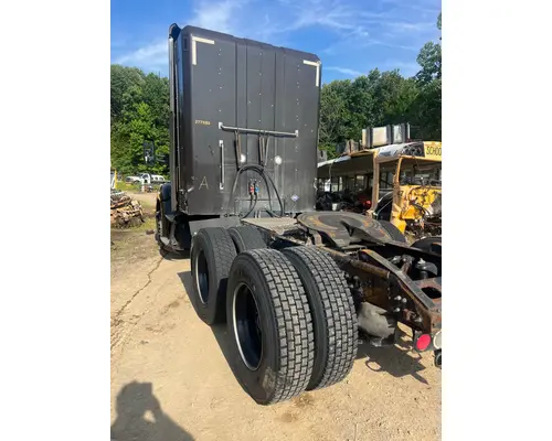 KENWORTH T680 Complete Vehicle
