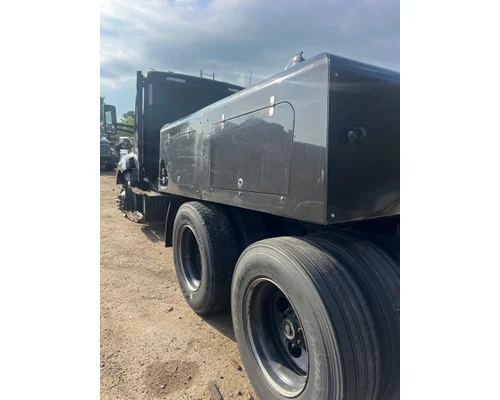 KENWORTH T680 Complete Vehicle