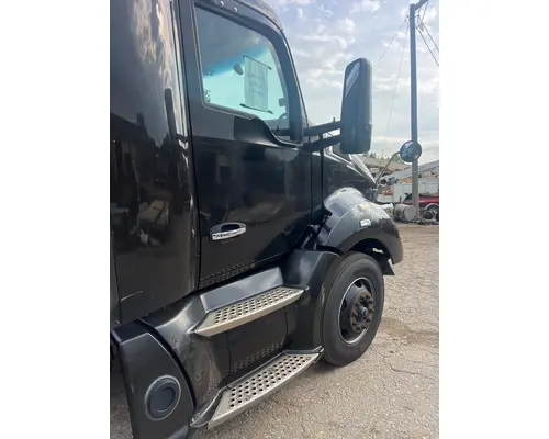 KENWORTH T680 Complete Vehicle