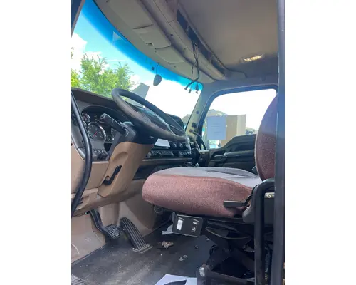 KENWORTH T680 Complete Vehicle