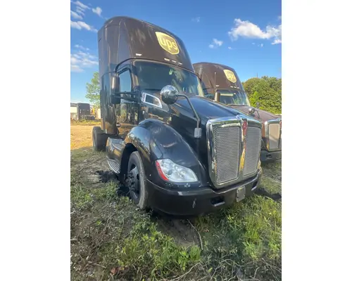 KENWORTH T680 Complete Vehicle