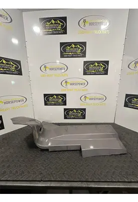 KENWORTH T680 Cowl Panel