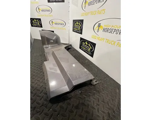 KENWORTH T680 Cowl Panel