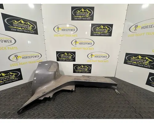 KENWORTH T680 Cowl Panel