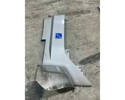 KENWORTH T680 Cowl Panel