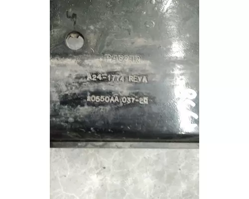 KENWORTH T680 Crossmember