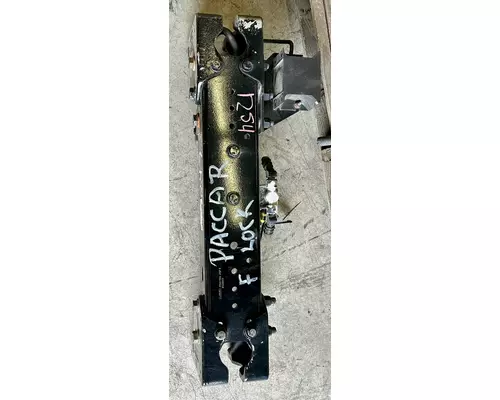KENWORTH T680 Crossmember