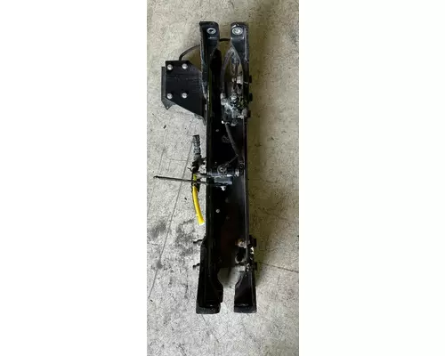 KENWORTH T680 Crossmember