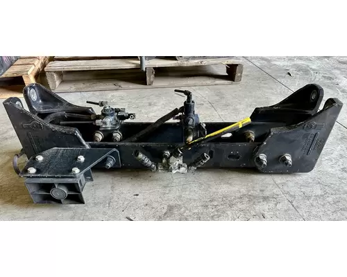 KENWORTH T680 Crossmember
