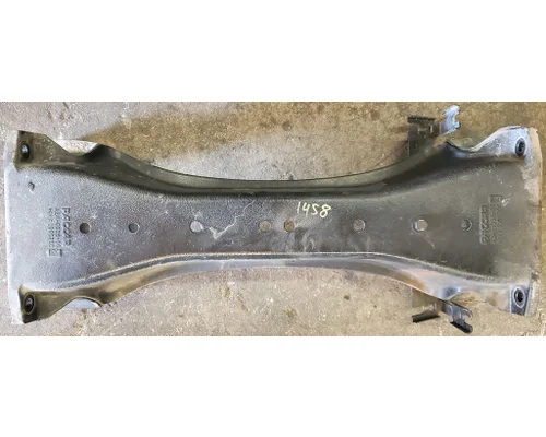 KENWORTH T680 Crossmember