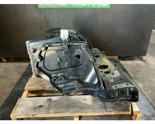 KENWORTH T680 Crossmember